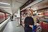 Haci Damar in seinem Bahnsteigkiosk
