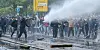 Vor dem Dresdner Stadion eskaliert die Situation zwischen Dynamo-Fans und der Polizei