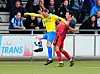 Matthias Sesselmann (BU, l.) im Pokal-Duell mit Norderstedts Jasper Hölscher