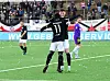 Teutonia 05 feiert den eindeutigen Derby-Sieg gegen Altona 93.