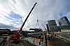 Am Sonntag wurden die ersten neuen Stahlträger für die neue Berlinertordammbrücke eingehoben.