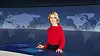 Jessy Wellmer steht im Studio der ARD-„Tagesthemen“.