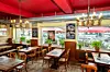 Jedes schweinske restaurant in Hamburg hat einen eigenen Look. Aber alle sind urgemütlich.