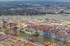 Der Hamburger Hafen ist in etwa so groß wie die Universitätsstadt Gießen.