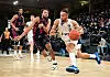 Jaylon Brown von den Hamburg Towers beim Dribbling