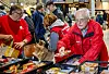 Erfolgreiche Spendenaktion für die Hamburger Tafel in drei Einkaufszentren im September – am 24. November findet wieder eine statt.