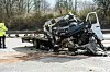 Kaum zu glauben: Der Fahrer des Abschleppwagens wurde nur leicht verletzt.