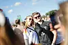 Charlotte (25) und Fynn (28) auf dem Hamburger Fanfest.