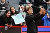 Dem Italiener Flavio Cobolli fliegen am Rothenbaum nicht zuletzt die Herzen der weiblichen Fans zu.
