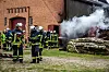 Feuerwehrleute löschten den Brand in Grabau.