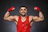 Jubelpose: Der Hamburger Boxer Ammar Abduljabar freut sich über seine Olympia-Qualifikation.