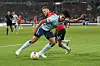 Guilherme Ramos im Zweikampf mit Hannovers Cedric Teuchert