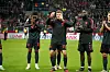 Dayot Upamecano feiert mit Thomas Müller und Alphonso Davies
