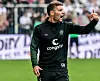St. Paulis Trainer Fabian Hürzeler gestikuliert
