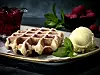 Die belgische Zuckerwaffel ist eines der Desserts bei Schweinske