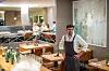 Sebastian Junge ist Hamburgs erster Bio-Spitzenkoch und Inhaber des Restaurants „Wolfs Junge“.