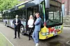 Schulsenator Ties Rabe (SPD), HVV-Geschäftsführerin Anna-Theresa Korbutt und Verkehrssenator Anjes Tjarks (Grüne) stellen das neue HVV Abo für Schüler vor.