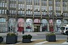 Die Insolvenz der KaDeWe-Gruppe zeigt sich bereits in leeren Regalen im Alsterhaus.