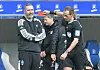 HSV-Trainer Tim Walter sieht die Rote Karte durch Sascha Stegemann