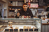Reyyan Emir Kallab (19) in seinem neuen Pop-up-Laden