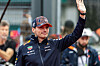 Max Verstappen mit einem Handgruß an seine Fans