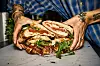 Zu essen wie ein Döner: die Pizza-Taschen von „Bolle“