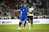 Antonio Rüdiger und Harry Kane im Zweikampf um den Ball beim Länderspiel von Deutschland gegen England