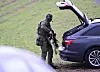 Ein Mitglied eines Spezialeinsatzkommandos (SEK) in Unterkirnach.