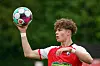 Noah Weißhaupt im Trikot des SC Freiburg