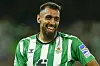 Borja Iglesias lacht während eines Spiels von Betis Sevilla
