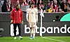 Hiroki Ito geht verletzt vom Platz