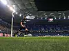 Schon beim Testspiel gegen den FC Schalke 04 blieben über 40.000 Plätze leer.