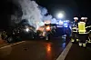 Beide Fahrzeuge wurden durch das Feuer komplett zerstört.