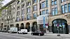 Noch steht ein Baugerüst vor dem Eingang: Die Umbauarbeiten im „Grill Royal“ in Hamburg dauern länger als gedacht.