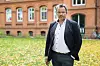 Pflegeheimleiter Hans-Jürgen Wilhelm motiviert Pflegekräfte zu einem selbstbewussteren Auftreten.