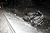 Eine junge Autofahrerin überschlug sich am Donnerstagabend auf der B77 mit ihrem Auto.