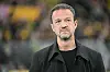 Fredi Bobic steht im Stadion