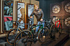Henrik Schmidt, Geschäftsführer von CCHH, im neuen Luxus-Fahrradladen am Jungfernstieg.