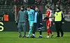 Patrick Drewes verlässt verletzt das Spielfeld