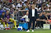 DFB-Trainer Flick steht an der Seitenlinie im Spiel gegen Kolumbien
