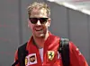 Ein seltenes Bild: Sebastian Vettel fröhlich bei Ferrari