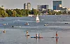 Paddler auf der Außenalster