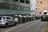 Bisher stehen die Müllcontainer am Vinhagenweg. Doch aus dem Bürogebäude nebenan wurde ein Wohnhaus.