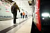 Fahrgäste an der Hamburger U-Bahn-Haltestelle Horner Rennbahn (Archivbild).