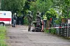 Schwer bewaffnete Beamte des SEK vor dem Haus in Billstedt.