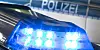 Die Polizeibeamten nahmen eine Strafanzeige wegen der Verwendung von Kennzeichen verfassungswidriger Organisationen auf.