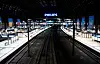 Die Bahnsteige im Hauptbahnhof sind fast menschenleer. In Deutschland kommt am Freitagmorgen infolge eines Warnstreiks der Eisenbahn- und Verkehrsgewerkschaft EVG der Schienenverkehr weitgehend zum Erliegen.