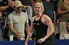 Schwimmerin Angelina Köhler weint
