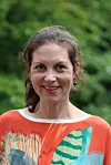 Verena Holler vom Verein „Smarter Start ab 14“. Die Rechtsanwältin hat selbst drei Kinder und wohnt mit ihrer Familie in Hamburg.
