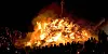 Feuer und Flamme für das Fest der Friesen: Gerade dann, wenn die kalte Jahreszeit die Insel noch fest im Griff hält, geht es auf Deutschlands nördlichster Insel heiß her